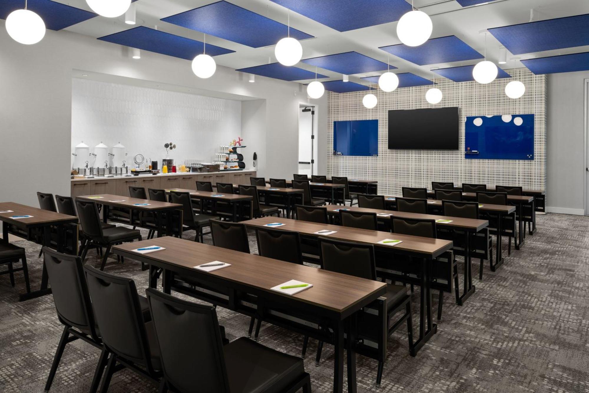 Aloft Orlando Lake Nona Exterior photo
