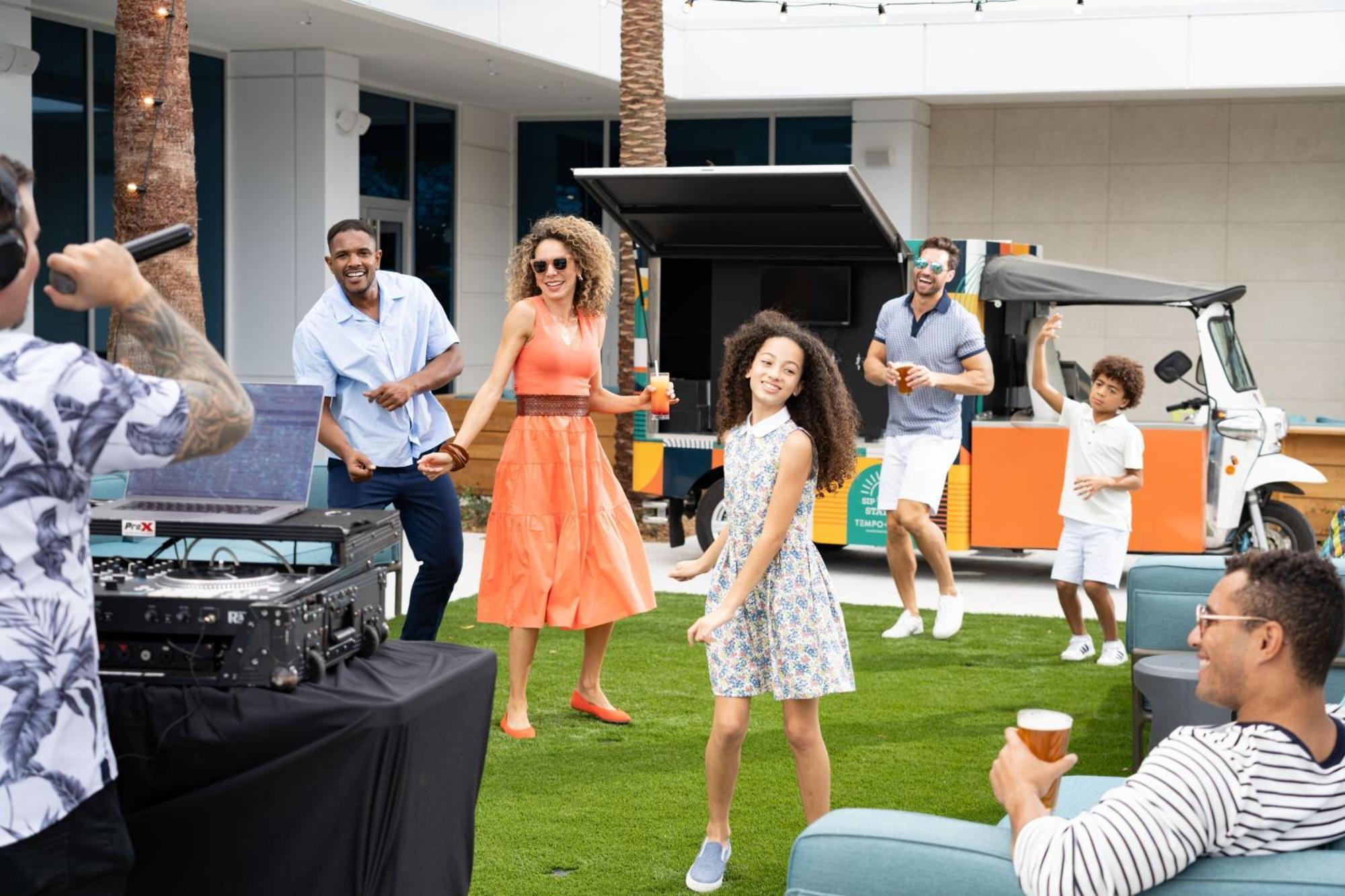 Aloft Orlando Lake Nona Exterior photo